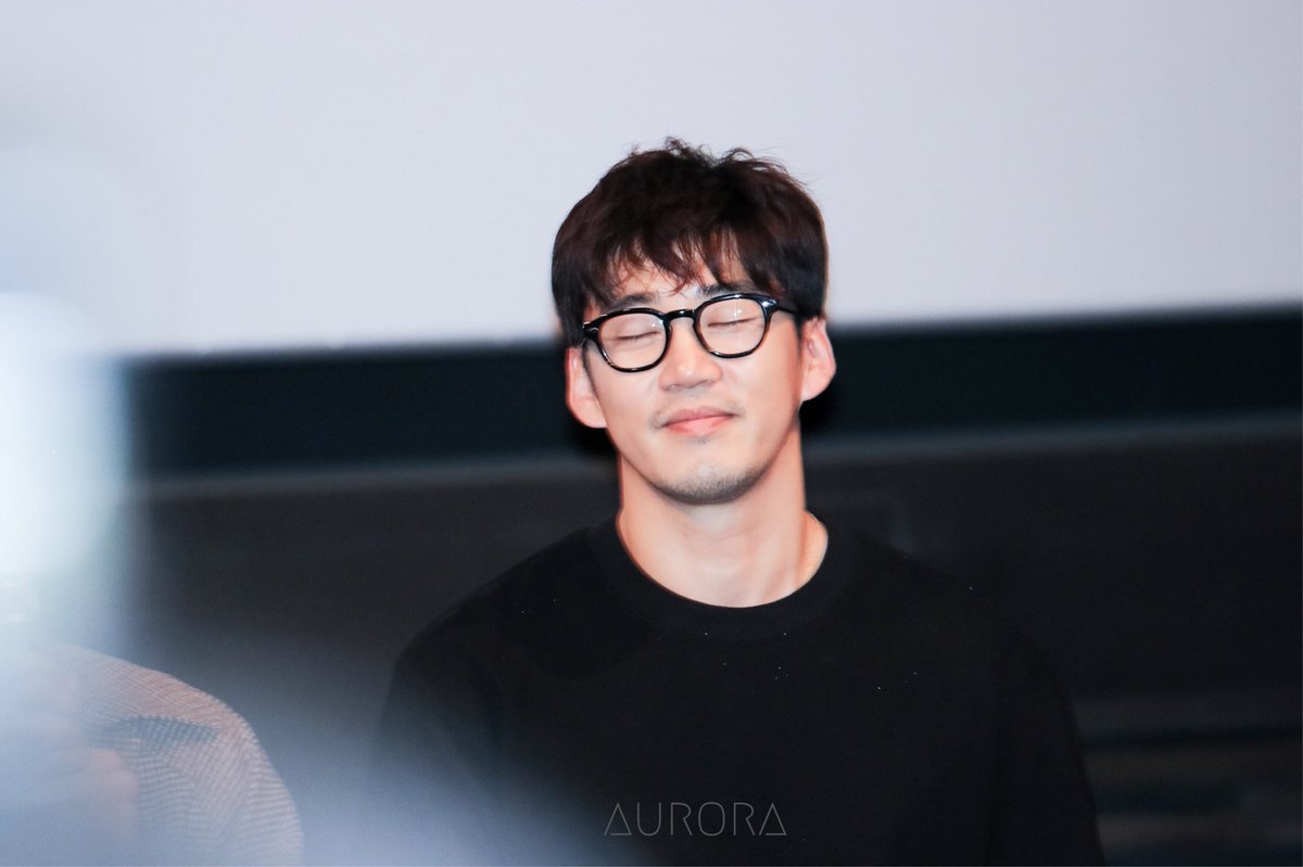 _aurora0113_'s tweet photo. 20171022
#범죄도시 #대구무대인사 #윤계상 #장첸 https://t.co/WD8cDcmGvF