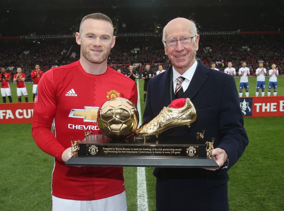 Happy birthday to Wayne Rooney who turns 32 today...     