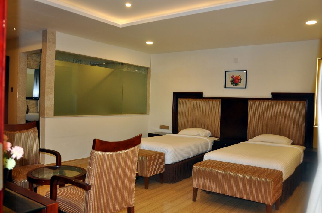 Stayforyouindia's tweet photo. #stay4u
 Do you find a #ServiceApartment in #Bangalore?
 Ping On: https://t.co/byCavE3YwX https://t.co/bI9ASKHDJe