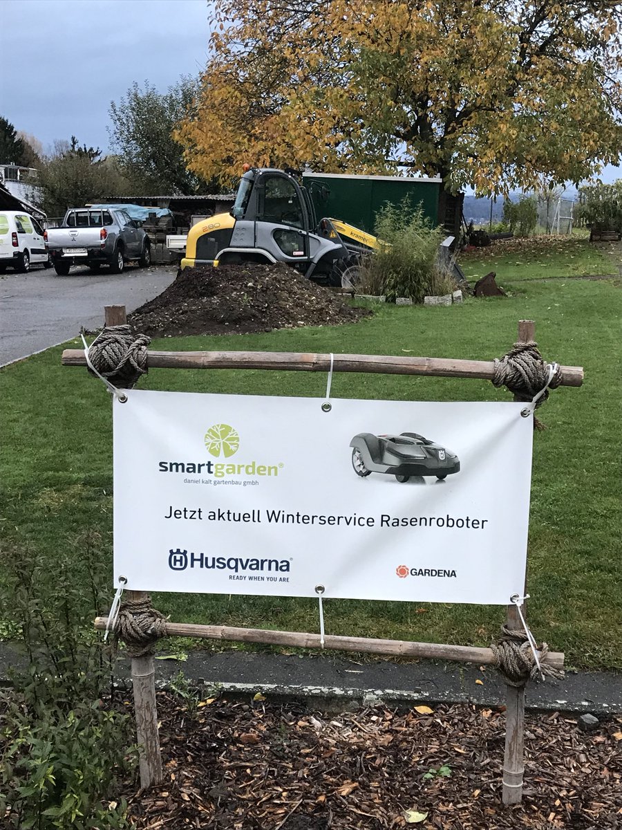 smartgarden_ch's tweet photo. Langsam wird es Zeit den Rasenroboter einzuwintern! Wir holen Ihren Mäher ab und bieten Ihnen einen umfassenden Service an. #winterservice https://t.co/bNk1xuqe8J