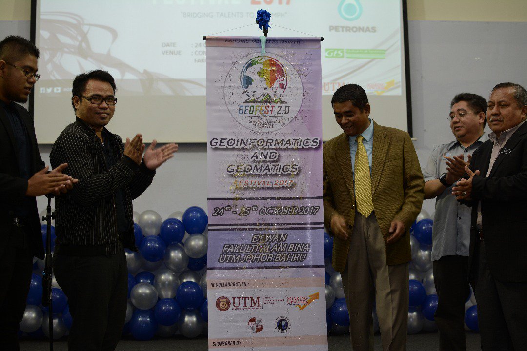 GEOFest2017's tweet photo. #update perasmian Geofest2.0 https://t.co/VIS4o9ukTw