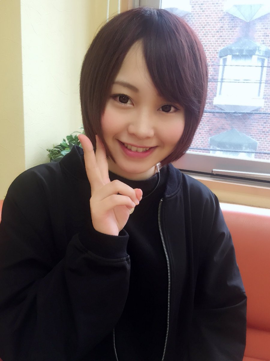 バンビ@はじめろマネージャー on X: 事務所に星宮あかりちゃん来てくれましたー！ #星宮あかり t.coAKyZsOuN8X   X