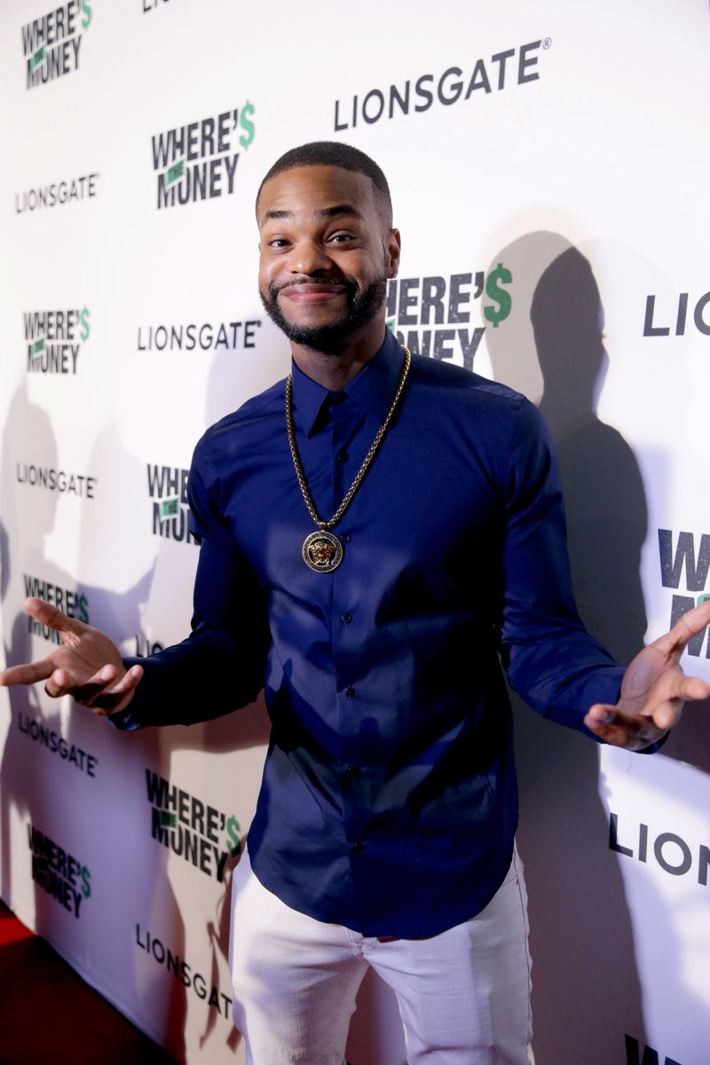 Watch my movie now!!!!!! ITS LIVE!! bit.ly/WherestheMoney <--- click that