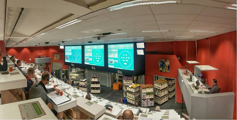 #BloemistenKlokEelde #Live #veilen blijft mooi om te zien! Laten we er nog geen nostalgie van maken! facebook.com/photo.php?fbid…