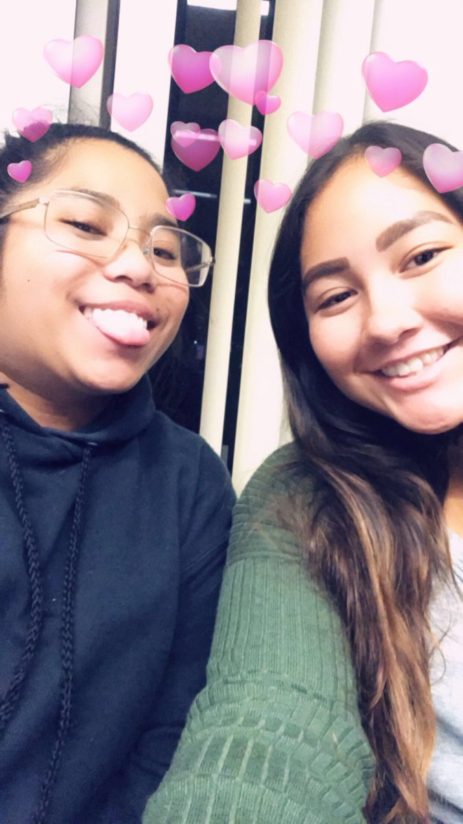grace_navaa's tweet photo. Roommate appreciation post 💕#JkINeedANewRoommate #TakingApplicationsNow #PleaseINeedAReplacement #HelpAGirlOut https://t.co/FkFk5IzpFh