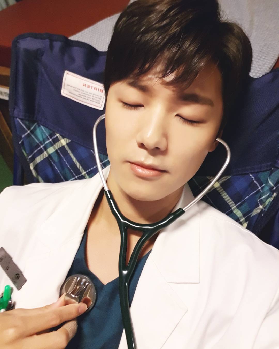 DM4QtLXU8AAFF01.jpg:large