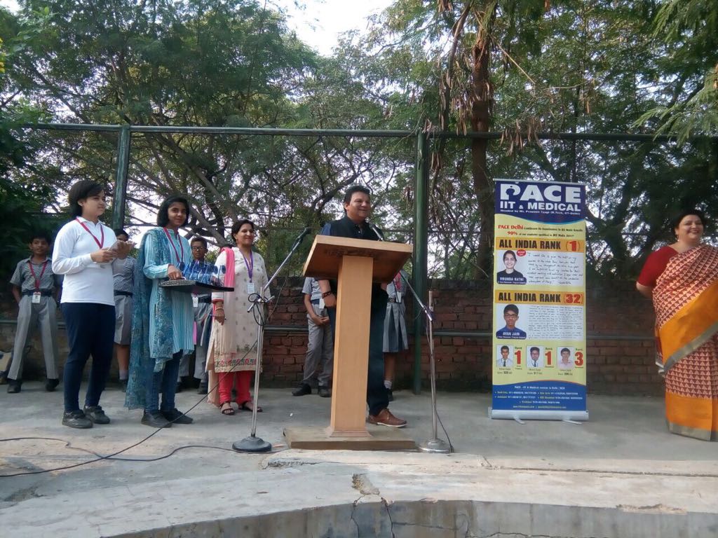 pace_medical's tweet photo. A #motivational #seminar addressing the students for their bright future. Appear for #PaceSuper50 on October 29 to get free #coaching. https://t.co/n441ZZPqNX