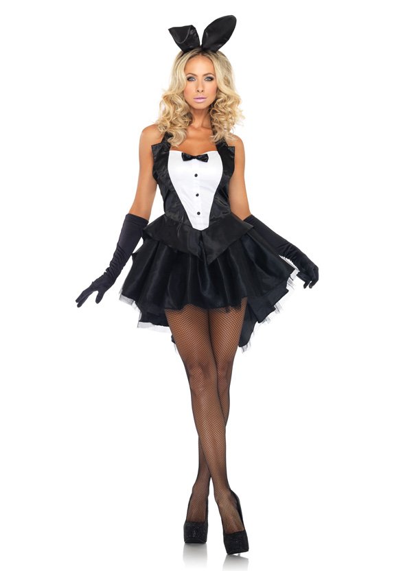 sameersami20201's tweet image. What can be done with a boring black tutu? (24-Oct-17)
goo.gl/9YCJgz
#UK_Halloween #JoshSundquist #HalloweenMcr
