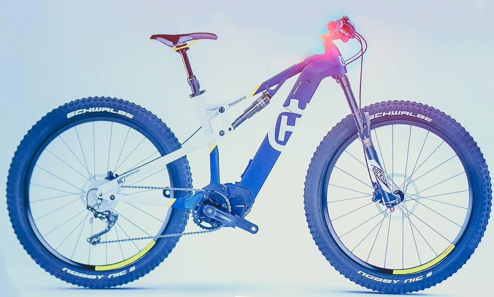 Cross_Chicken's tweet photo. ¡Esta es la primera "foto espía" que nos llega!
Husqvarna, otra marca de motos que se mete en las eMTB. https://t.co/pSmAYQB3ri