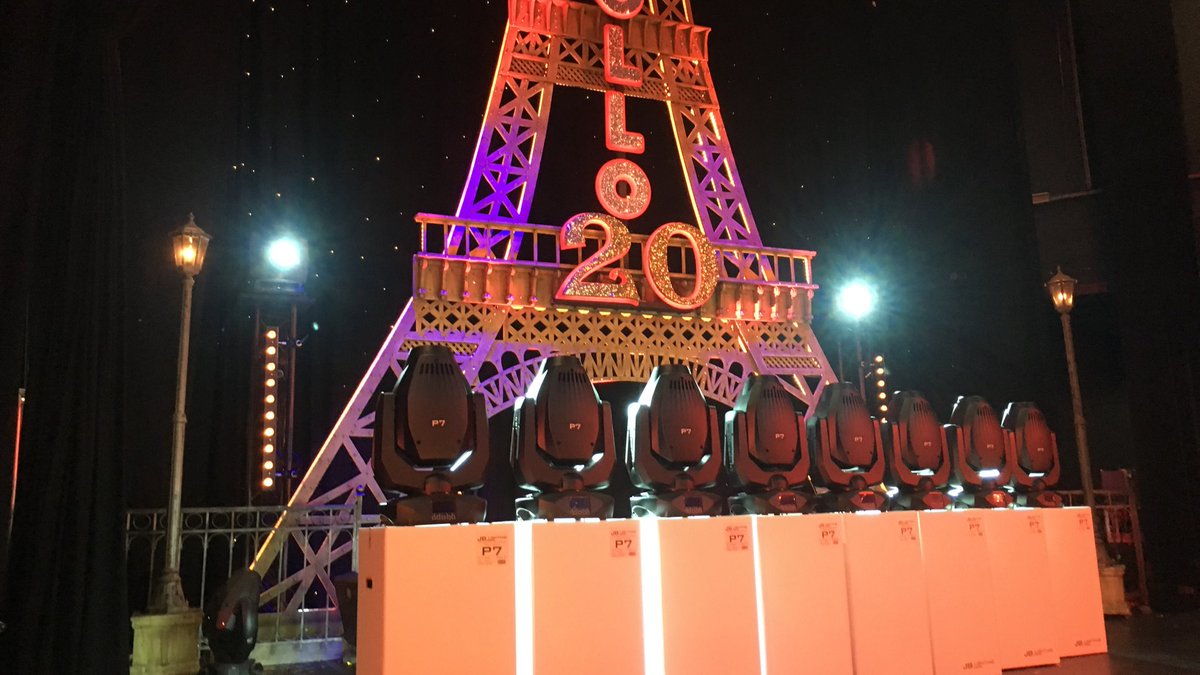 Roncalli‘s Apollo Varieté investiert in Varyscan P7 
facebook.com/JBlighting/pos…
#jblighting #varyscanp7 #roncalli