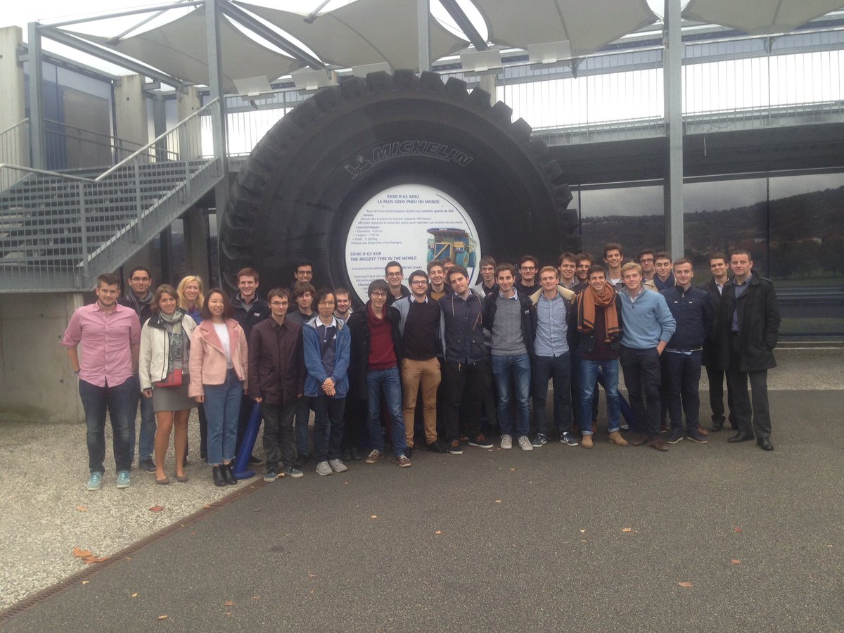 CecileBib's tweet photo. L'option MAE @centralesupelec sur le site R&D de @michelinrecrute #ladoux : visite des pistes d'essais et découverte de la conception pneu https://t.co/zIoUbBBVgs