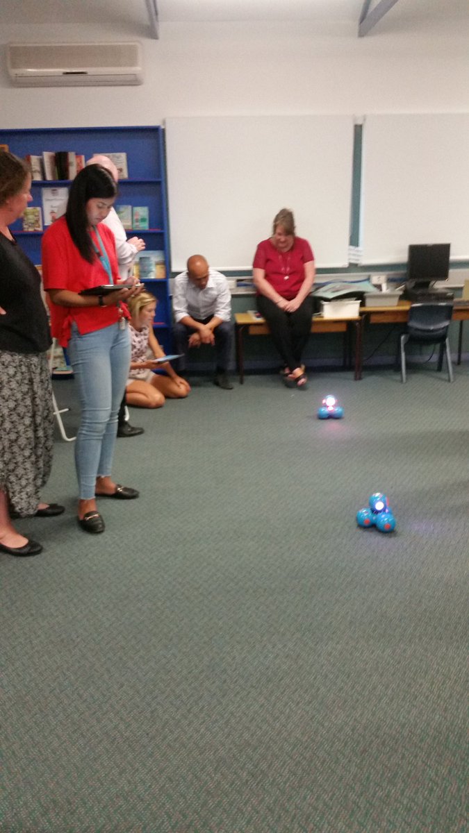 FPS1895's tweet photo. Staff having fun with Dash robots. @WonderWorkshop #edtech_au #fpsrobotics #fpsrobots https://t.co/G3MUZINbVQ