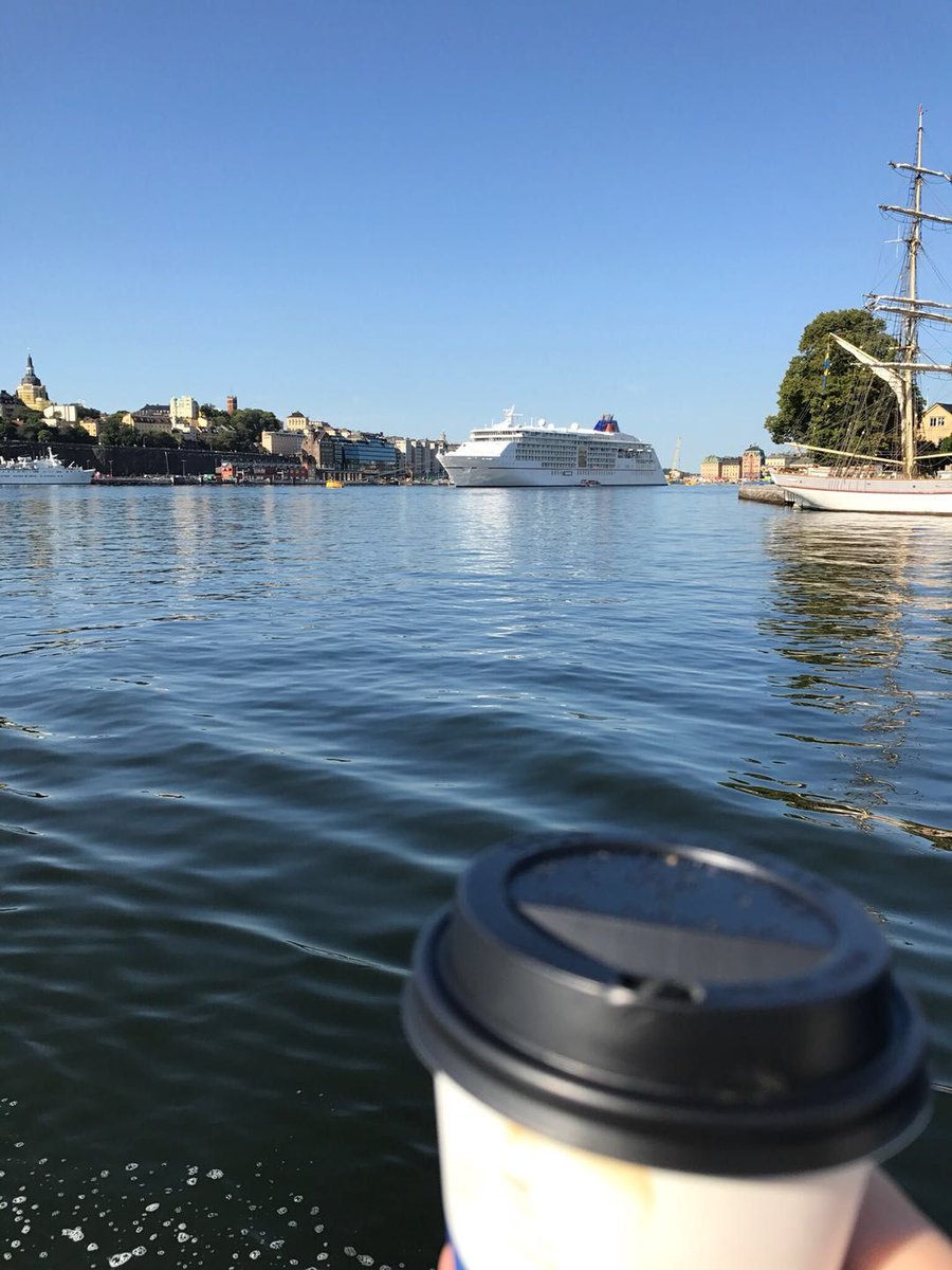 movetostockholm's tweet photo. How do you commute to work? We take boat!  We love our office at @sthlmmusic, a cool place for music and tech startup #sthlmmusic #sthlmtech https://t.co/goBFSf2Ycg