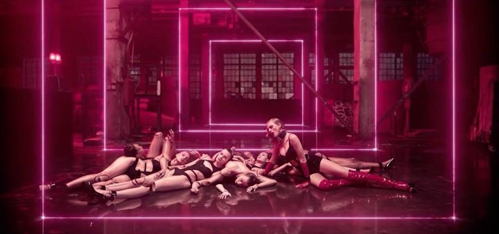 LeoTs13's tweet photo. Which is ur fav?
#IKnewYouWereTrouble
#OutOfTheWood
#LookWhatYouMadeMeDo
Or the coming #ReadyForItMusicvideo 
@tswiftnation @taylorswift13 https://t.co/SUMqZ0t3Mo