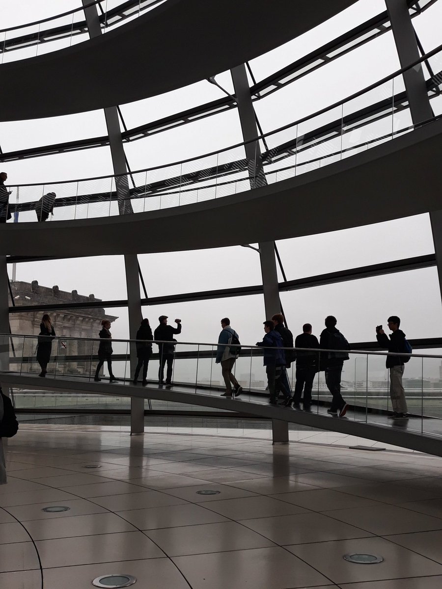 DC_DesignTech's tweet image. We've just reached the dome structure, which was designed by #NormanFoster. Time to explore..