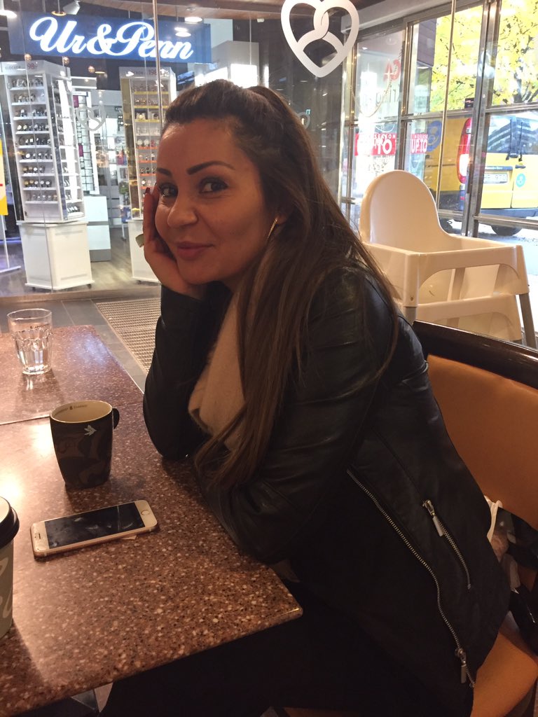 AsaTyren's tweet photo. @DianeVanGool @AlmeidaHkm @JolandevdMeer Morning coffee and we are waiting for you! 😀😀 https://t.co/bgnyRXh799