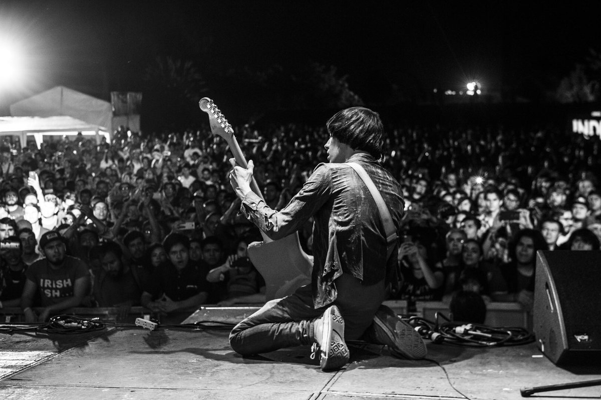 thecribs's tweet photo. 24-7 ROCK STAR SHIT. UK TOUR. DETAILS TOMORROW 10AM. https://t.co/vpXFlEOUFl