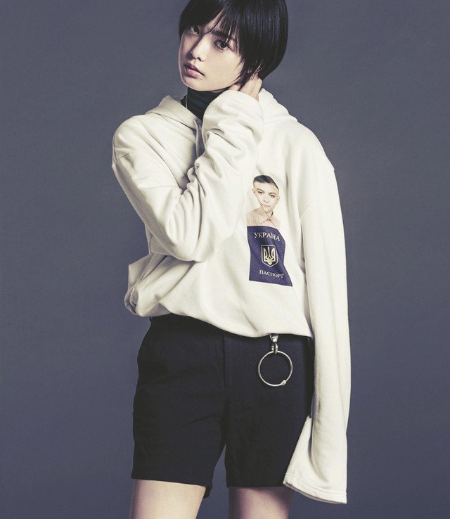 欅坂46平手友梨奈さんが「メンズ」モデルとしてファッション誌に登場！「イケメン化してってる」 - Togetter [トゥギャッター]