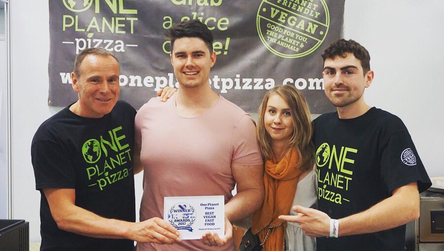 One Planet Pizza tweet media
