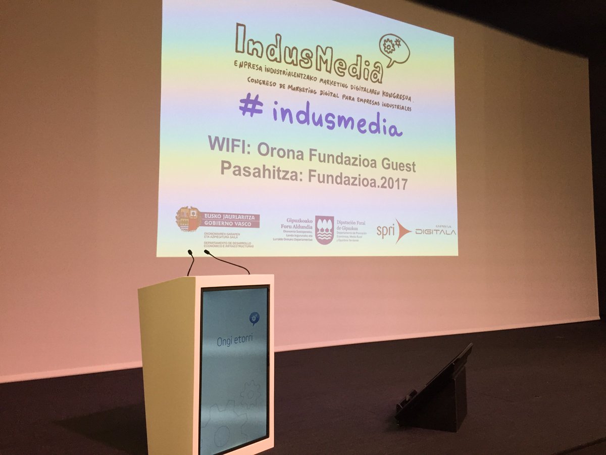 IndusmediaMKT's tweet photo. Hasi da, heldu da eguna #indusmedia 2017 https://t.co/eYEVusTwc3