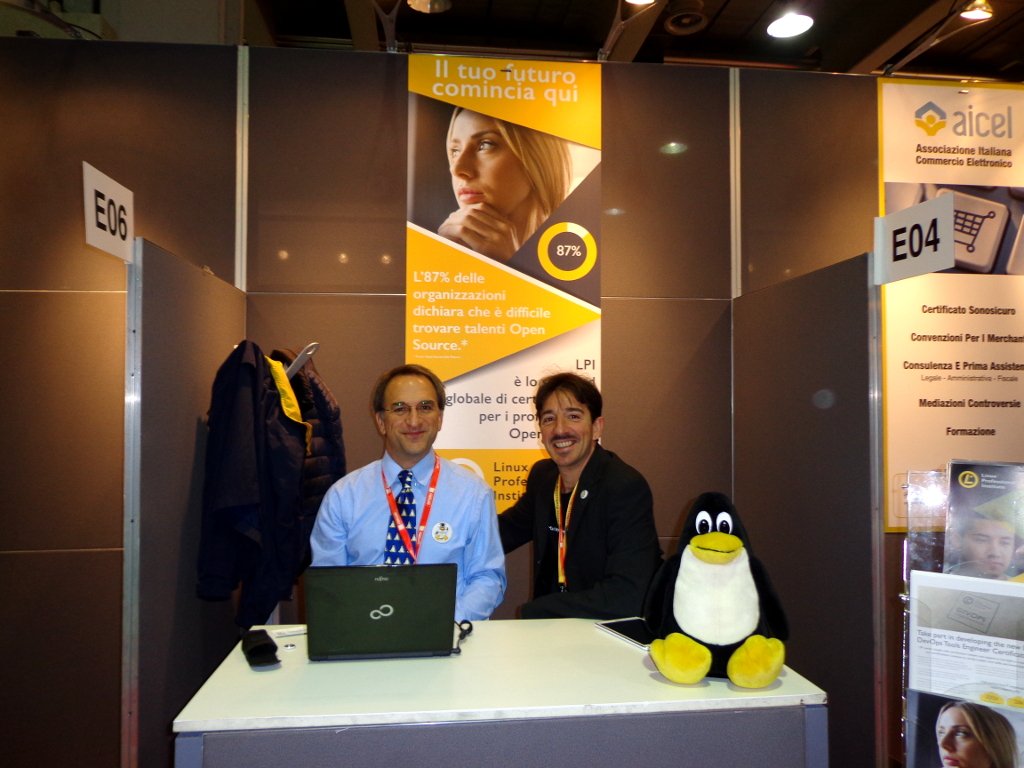 ItaliaLPI's tweet photo. Pronti per parlare a @smaunotes di #Linux e cultura #OpenSource. #LPI #LPIITALIA #SMAU @LPIConnect @munzi_synergia @andpoli https://t.co/53KcZexw7p