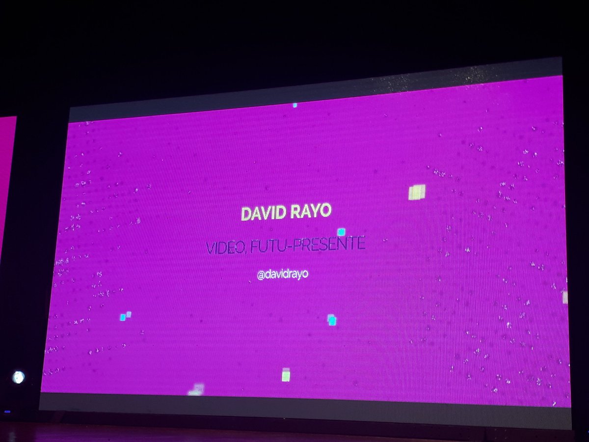 Quatromanos_uy's tweet photo. La segunda conferencia de #IABforumUy viene de la mano de @DavidRayo: "Video futu-presente" https://t.co/9oucB3vFZZ