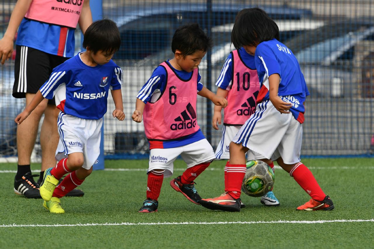 マリノス サッカースクール 11 5 日 開催 グラスルーツフェスティバル In 大和 の申込締切は本日 誰もが いつでも どこでも 安心してサッカーを楽しめるように Jfaグラスルーツ推進 賛同パートナーとして 皆さんのご参加お待ちしています
