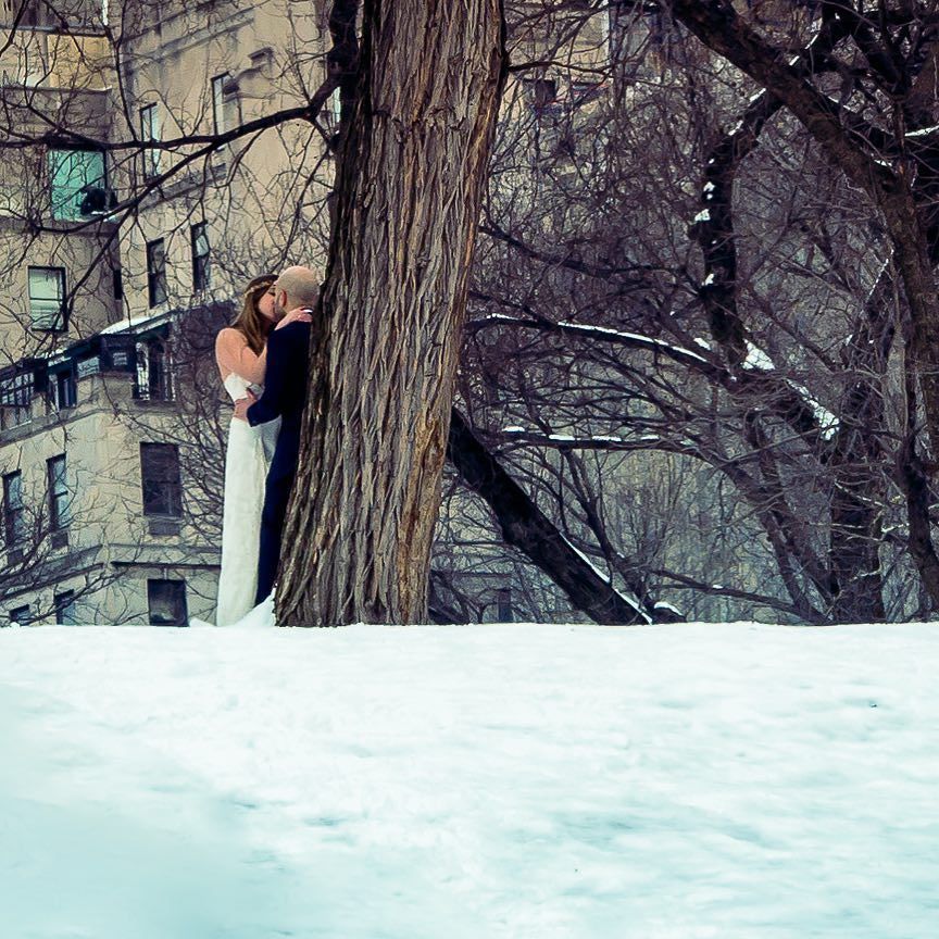 EmeraldInterior's tweet photo. Week 34/52: #eyecandyproject52 #project52 #love #loveinthesnow https://t.co/zwf0EvgBh9 https://t.co/mm7kMpLfdF