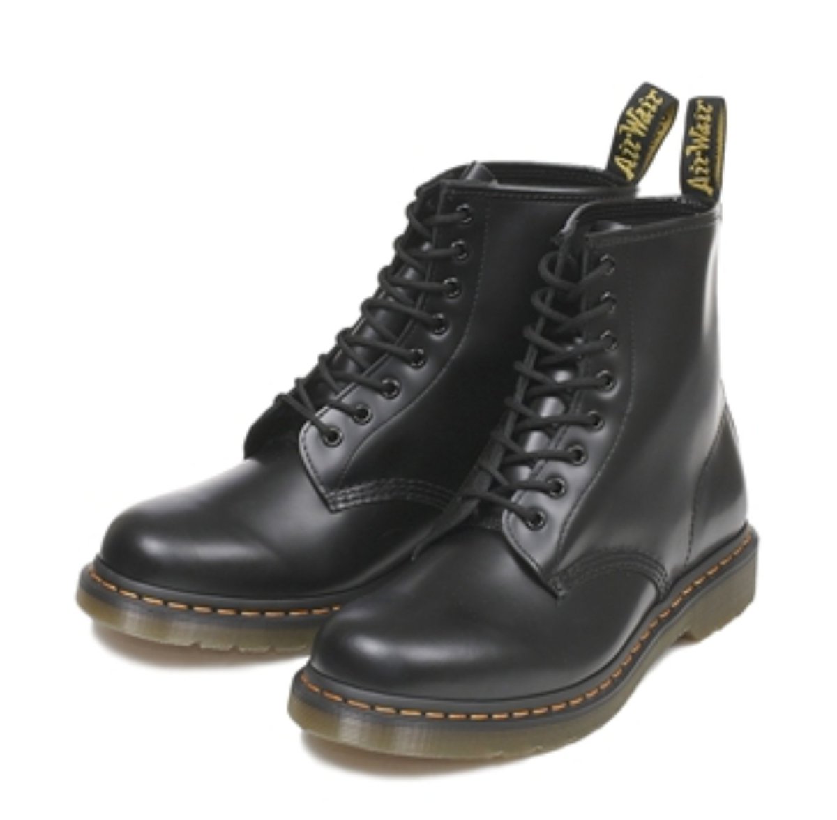 tkg____1122's tweet photo. Dr Martens 欲しい👞💓 https://t.co/tZKzxdgFfp