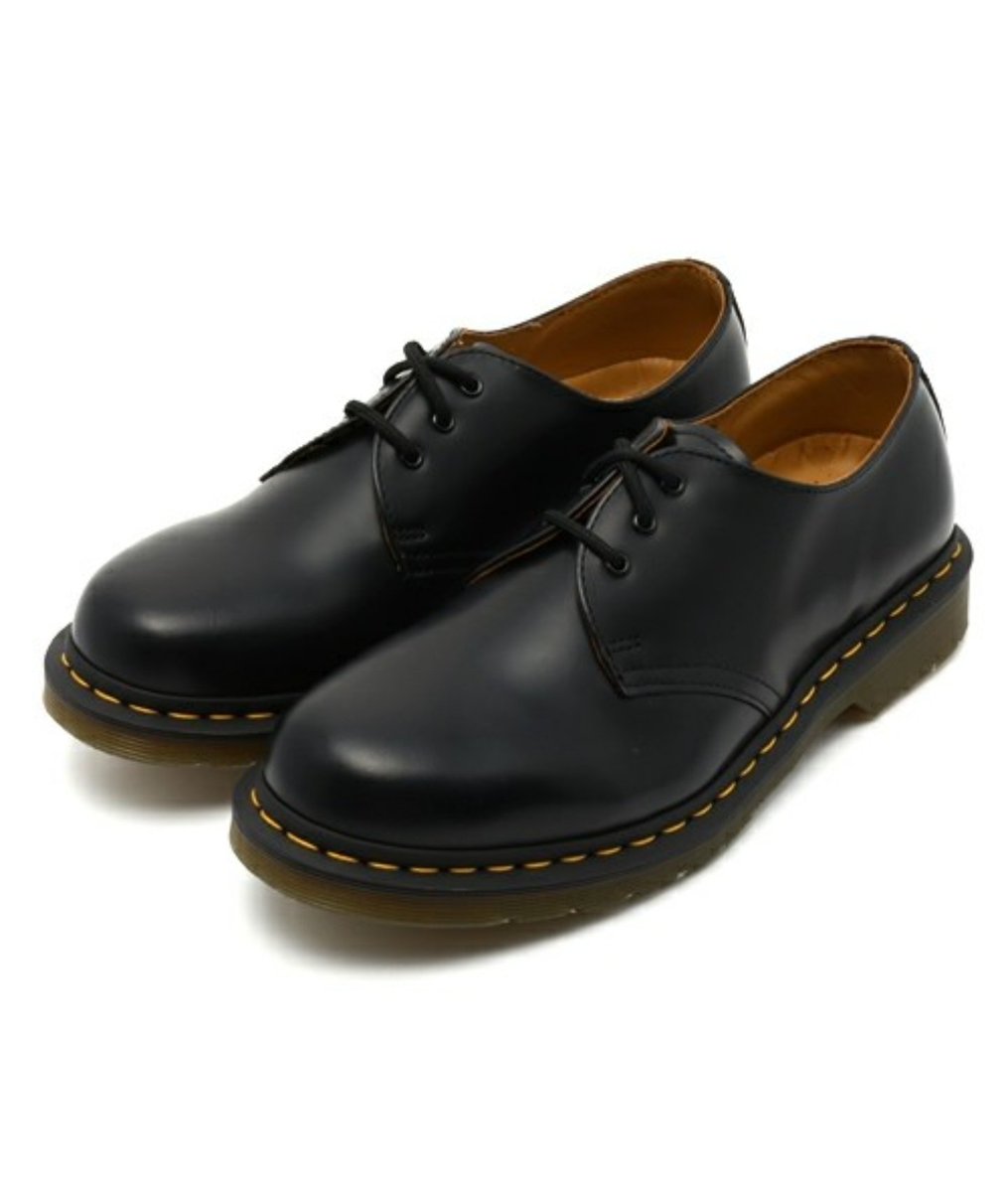 tkg____1122's tweet photo. Dr Martens 欲しい👞💓 https://t.co/tZKzxdgFfp