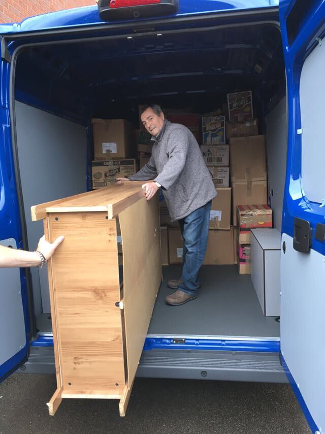 carwriteups's tweet photo. @PeugeotUK’s #BoxerVan just does the job. Well. #Vans #Loads #CommercialVehicles #PeugeotBoxer #Motorhour https://t.co/lsLg4HBUnk