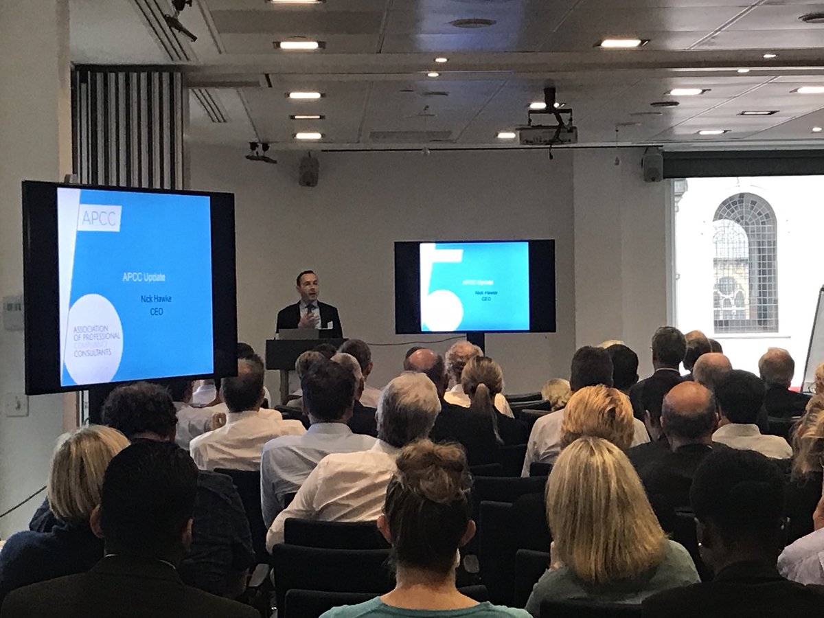 TheAPCC's tweet photo. Our Deputy Chairman, CEO & COO giving an APCC update.#APCC2017 https://t.co/PhOCq55h3U