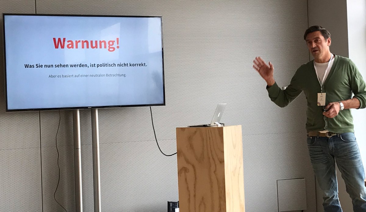 JanHollitzer's tweet photo. Sehr spannender Vortrag über das Gender Gap bei @20min von @peter_waelty bei #DNIDACH #mtm17 https://t.co/kjs3F1r4UI