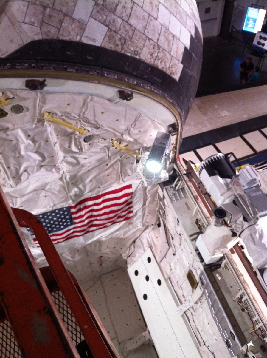 KiboWorks's tweet photo. 2015 #Bespoke #LED illumination for Shuttle Endeavour at the #CaliforniaScienceCenter #LEDEffects #Kibostory https://t.co/zx3QfRpEWD