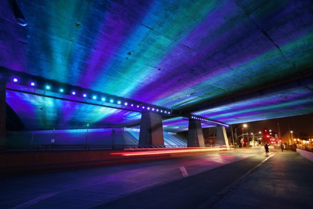 KiboWorks's tweet photo. 2015 #Bespoke #LED #interactive for #lightartist Dan Corson “Sensing WATER” #light #art installation. #LEDEffects #Kibostory https://t.co/Klf0kUdIFH