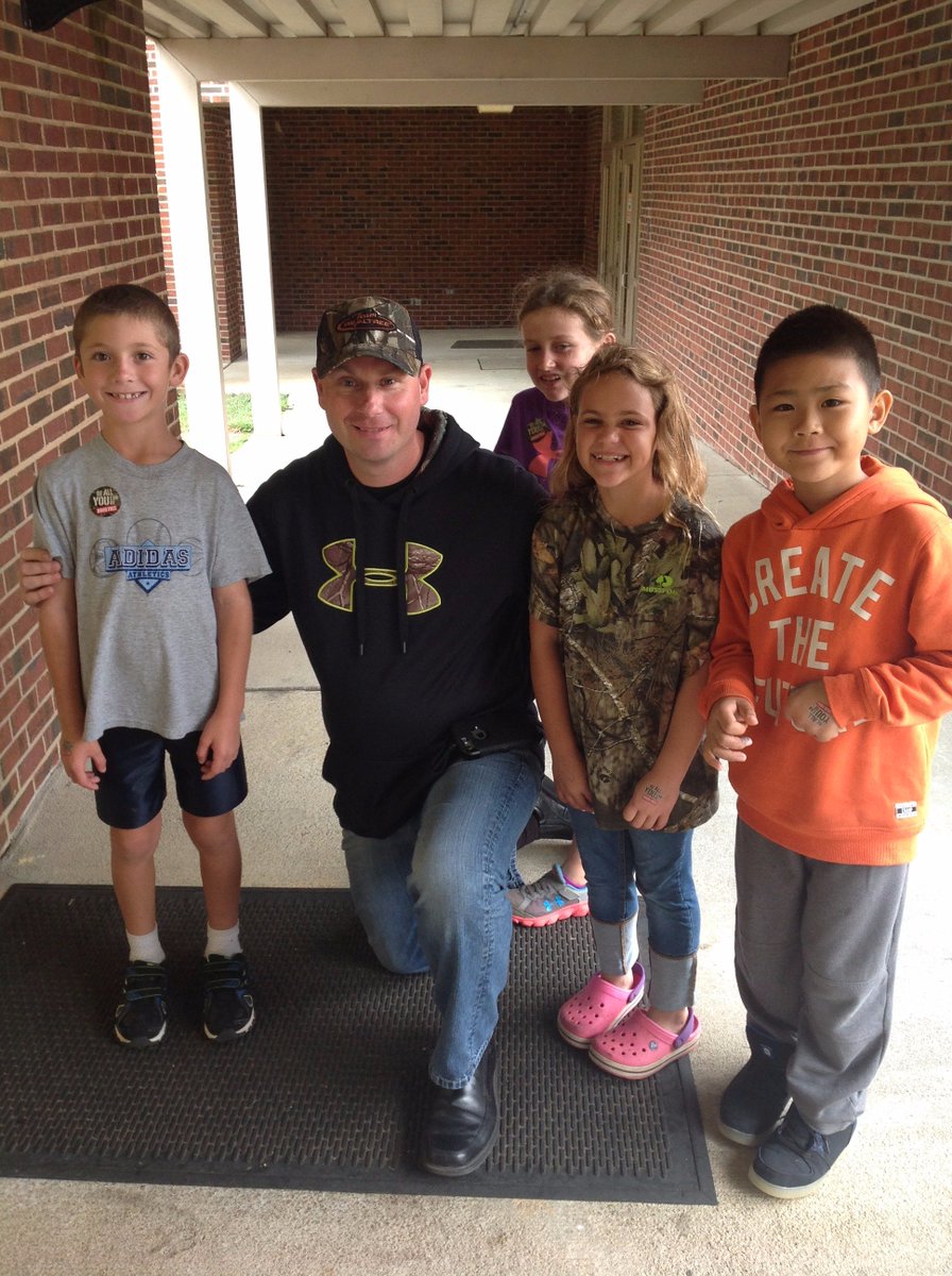 Bennett Panthers tweet media