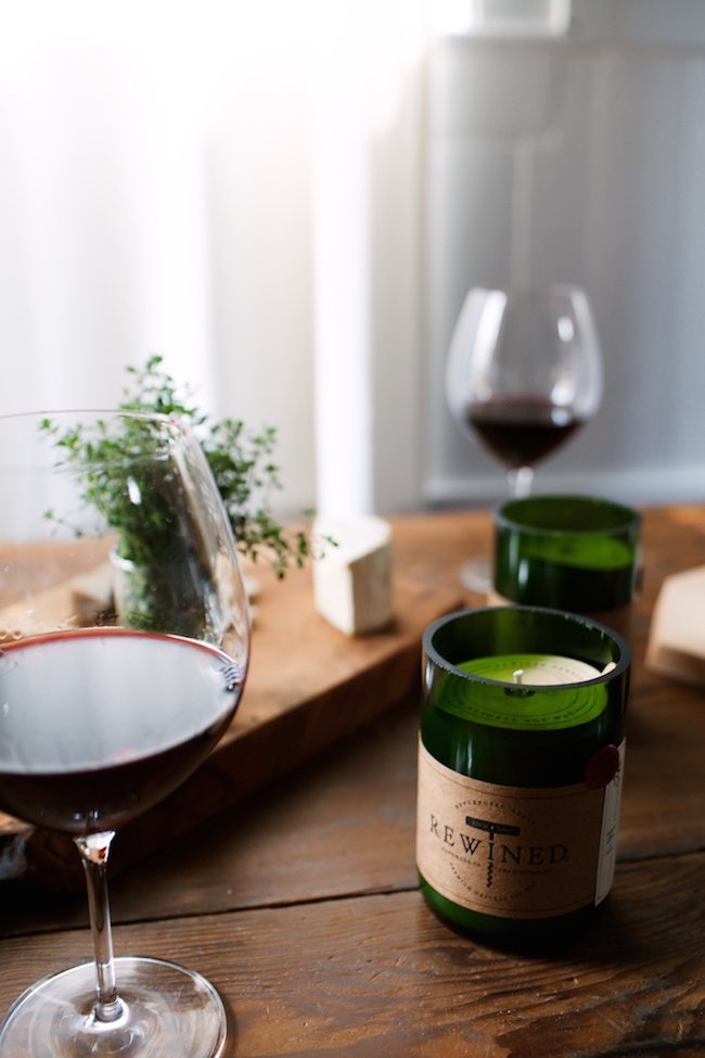 Rewined_Europe's tweet photo. Our candles go perfect with a glass of red https://t.co/JmpXOaqW3o https://t.co/xlVejVaGzL