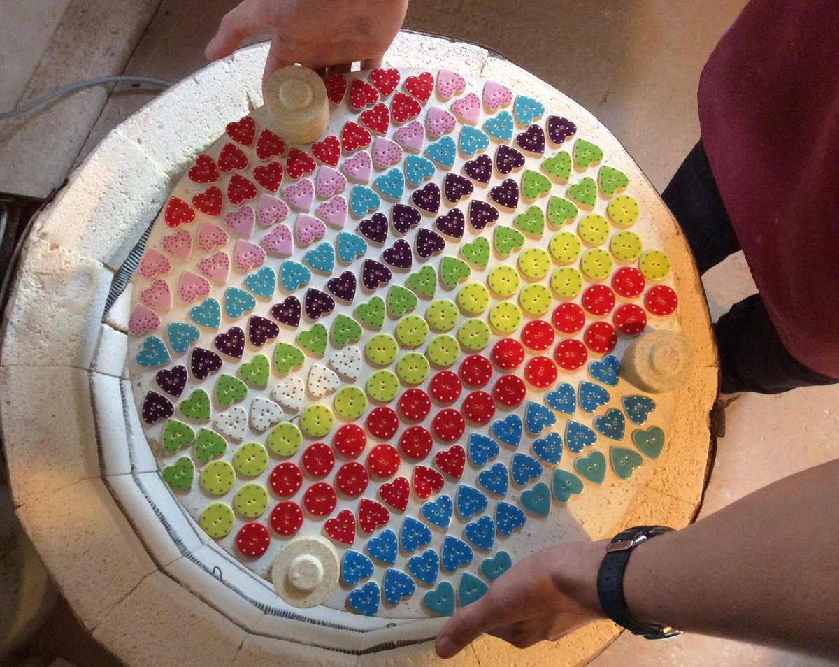It may be a grey drizzly day in Cornwall, but its always a treat to open up our kilns and see the shelves bursting with bright ceramic buttons! 
#buttons #ceramicbuttons #brightbuttons #handmadeinuk #handmade #craft #handmadeincornwall #rainbow