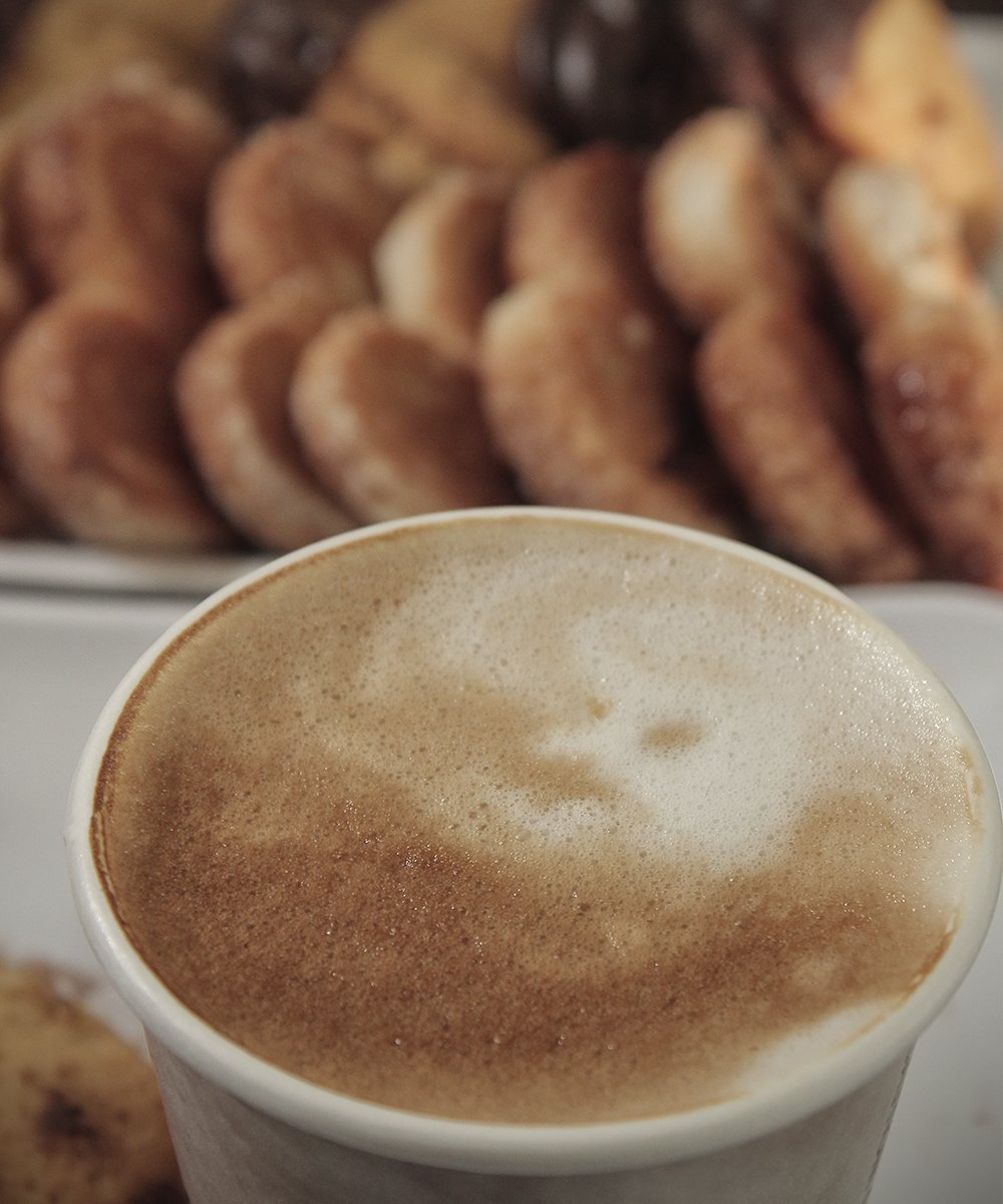 panmanongo's tweet photo. Un café añorado por muchos, para acompañarlo con lo que más te gusta. #Sweet #Sabor #Nice #Love #Share #FelizMartes #LocuraTotal  #Café https://t.co/fvh0aDogpD