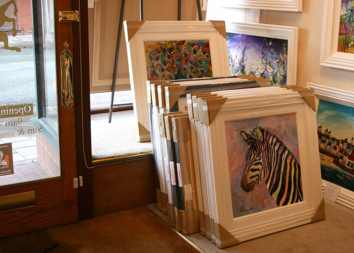 The #paintings have started to arrived for our <a href="/RozanneBell/">Rozanne Bell</a> #exhibition &amp; personal appearance!