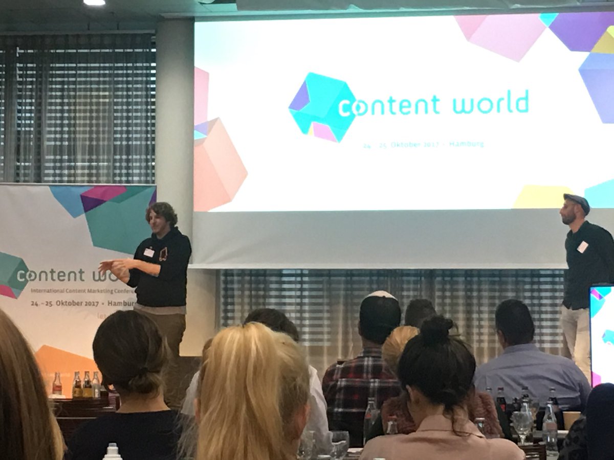 coffeeandsteph's tweet photo. Simon @unge nennt die von der #Telekom gesponserte #Longbordtour als Herzensprojekt! 🙌 #CreatorRelations https://t.co/qOJTOdGrbH