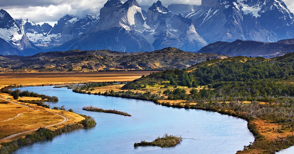 atlasandboots's tweet photo. Eeeeek. @lonelyplanet have just launched their #BestinTravel 2018. Get ready to rewrite your bucket lists! https://t.co/tBOYZRc2ea https://t.co/Atk7ZYyebW
