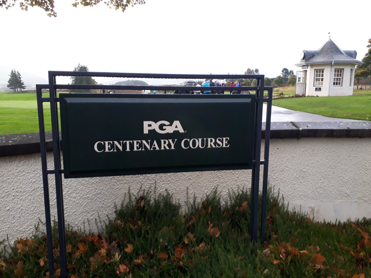 7SCOTS_OC_RRTT's tweet photo. 96 army golfers, regulars &amp;  reservists take on the Ryder Cup course for last meet of the season, hope the weather holds https://t.co/jutUrnIRse