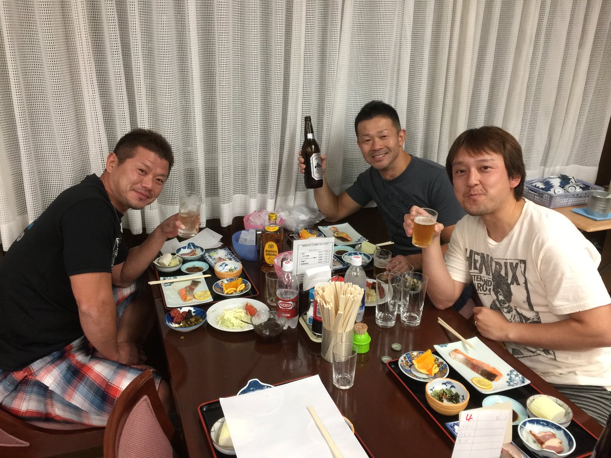別府競輪の男達 No Twitter お酒でガソリンチャージ組 別府競輪 地区プロ 小野俊之 競輪