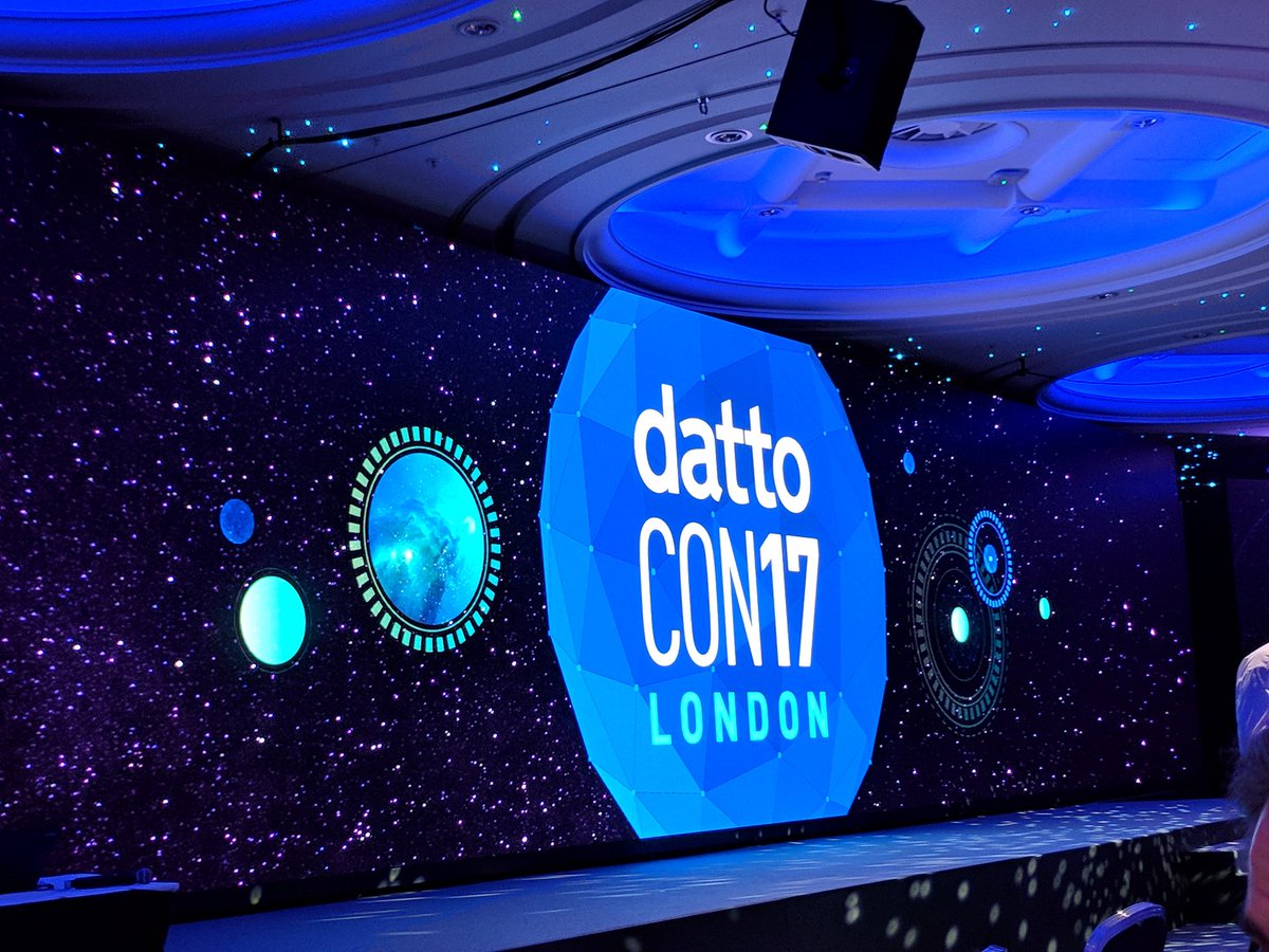 Robinfotech's tweet photo. Excited for my first #DattoCon17 https://t.co/RqLQWACnlV