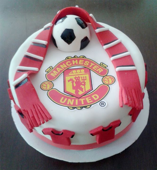 Manchester United Fr La Team Mufr Souhaite Un Excellent Anniversaire A Son Fondateur Antony Il Fait Un Gros Taff Pour Vous Donner Un Contenu Optimal Mufr T Co Rxncpbsipz
