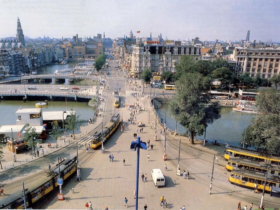 HotelCCAms's tweet photo. View from #CentralStation, back in 1985. A lot has changed #amsterdamcity https://t.co/8A5kWW0BNC