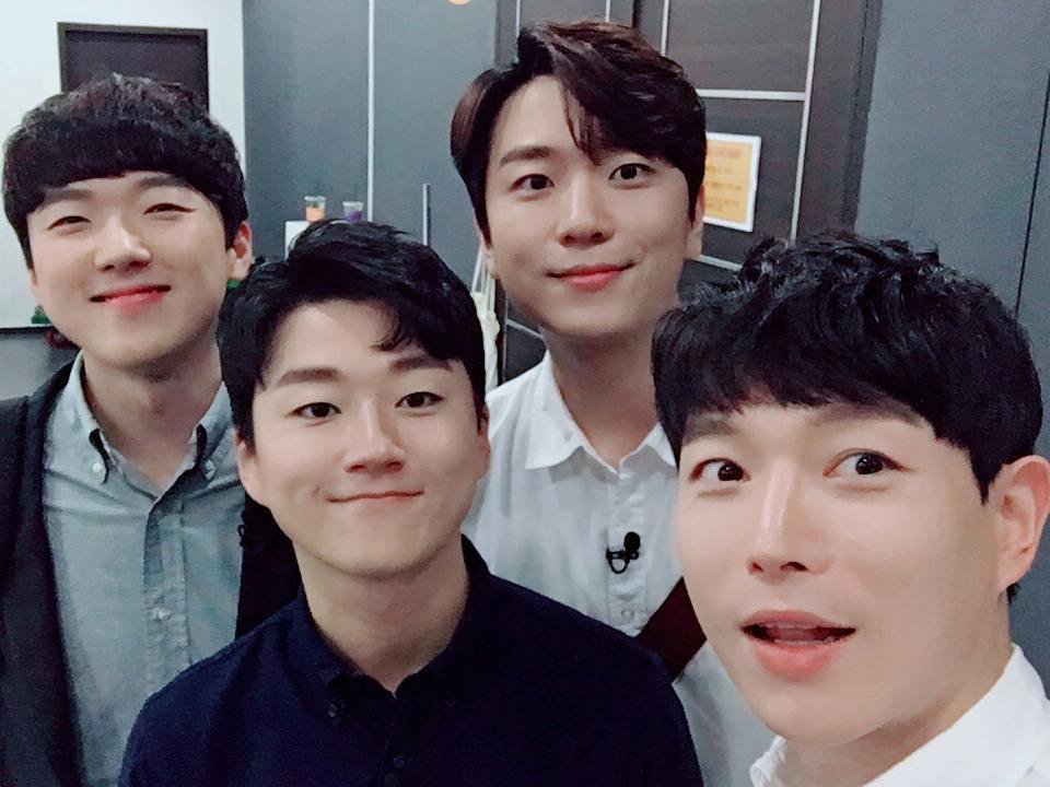 with_mingq's tweet photo. 포레스텔라 우승길 걷자 #포레스텔라 #조민규 #배두훈 #강형호 #고우림 https://t.co/BcVvaCccIU