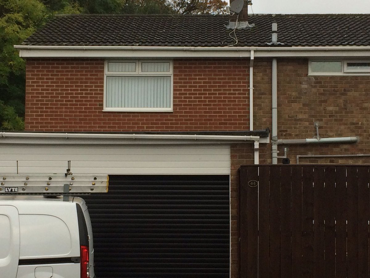 matchbrickwork's tweet photo. Build in closest match bricks and colour treat to match afterwards: https://t.co/tjY5vzZrpG #brickmatch #extensionmatch #brickdye https://t.co/LBVrviCgbV