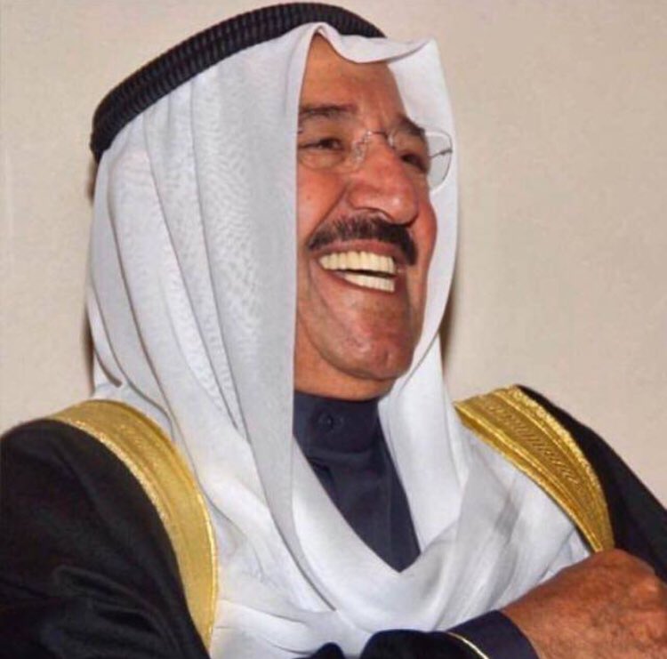 .. حكيم في زمن ندر فيه العقلاء ..

اطال الله عمرك يا عز الكويت  فخرها